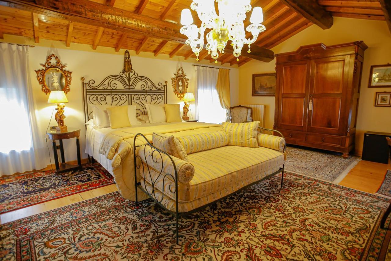 Resort Casino Di Caccia Custoza Kültér fotó